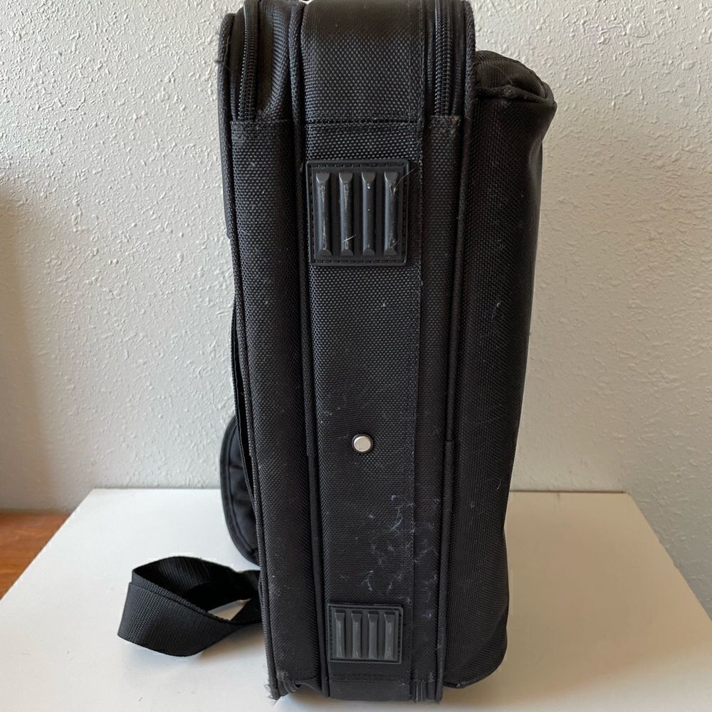 DELL Laptop Computer Nylon Briefcase EUC - Picture 6 of 8